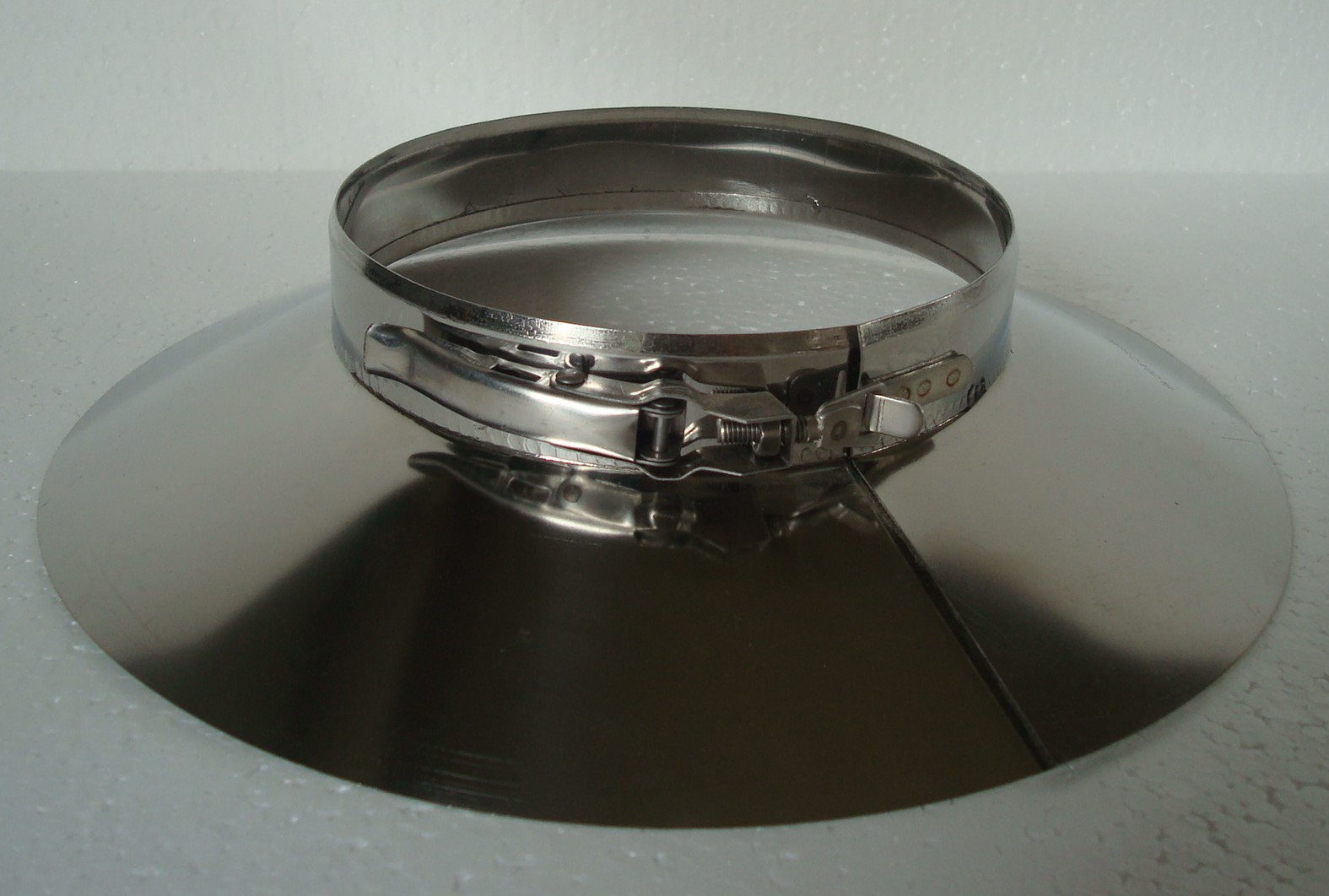 Nerezový golier o150