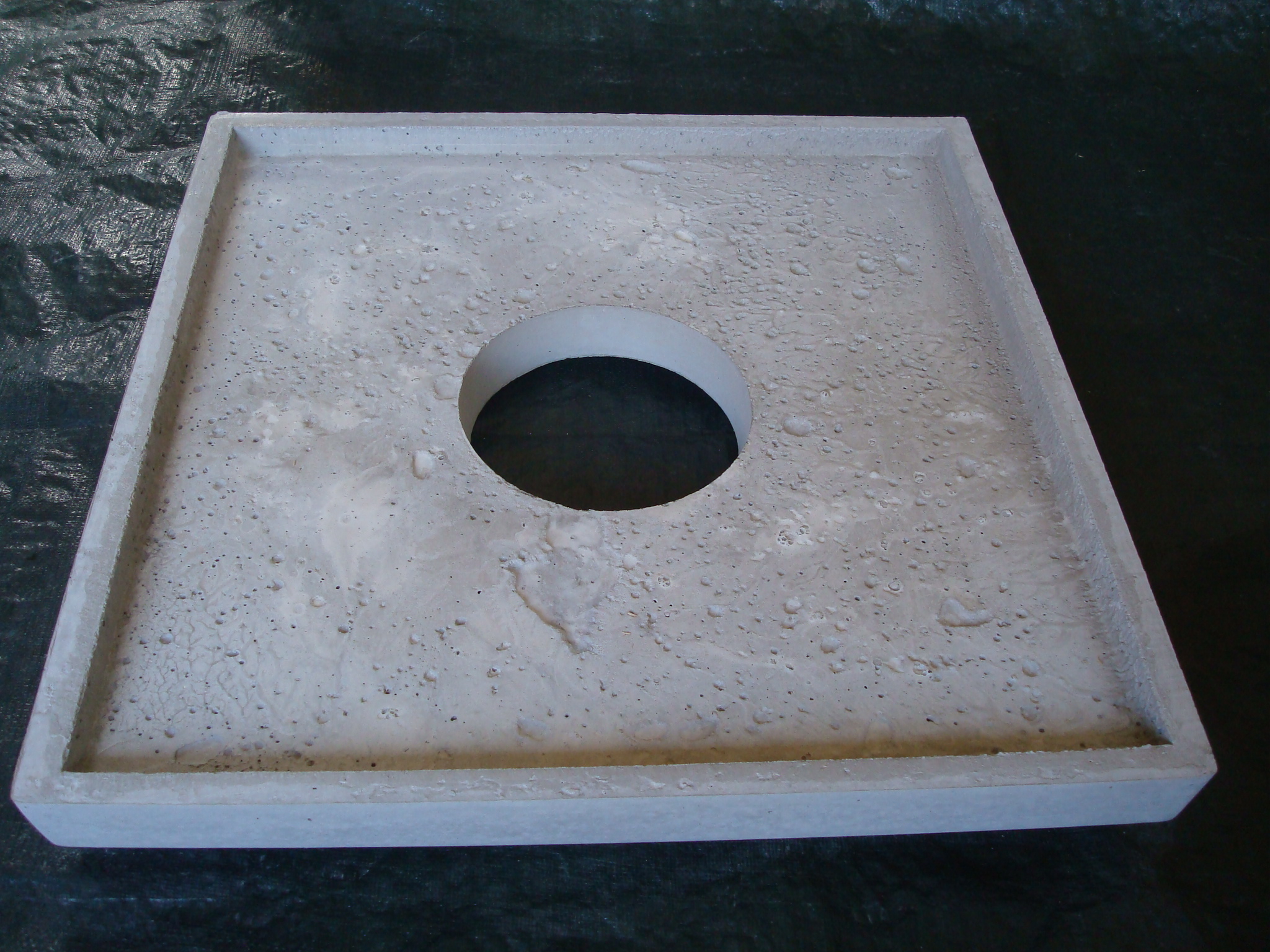 Komínová krycia doska 560x560x60mm, o260 